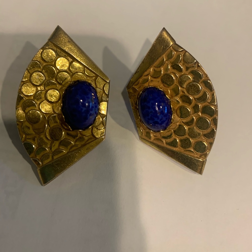 Miriam Haskell Egyptian Revival Clip-on Earrings GoldTone Blue LapisLazuli Stone - Picture 3 of 4